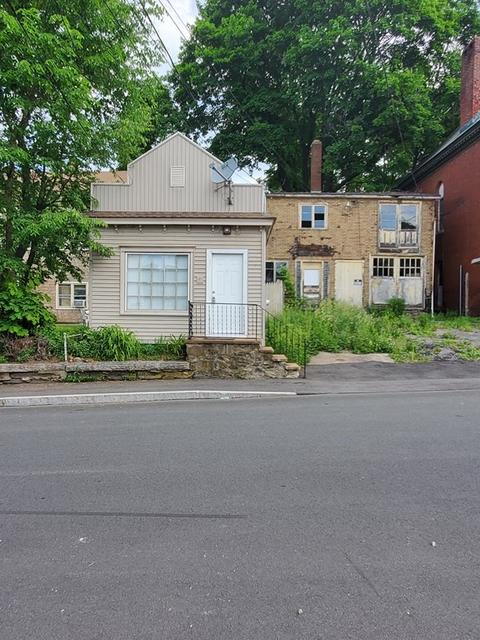 5 Cherry St, Spencer, MA 01562 photo 3