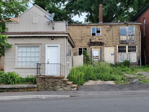 5 Cherry St, Spencer, MA 01562 photo 1