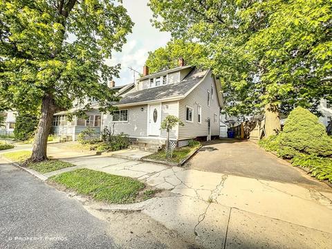 115 Pasadena St, Springfield, MA 01108 photo 2