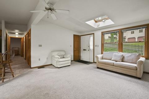 26 Gates Rd, Worcester, MA 01603 photo 6