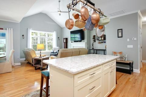 4 Pond View Ter, Wareham, MA 02576 photo 8