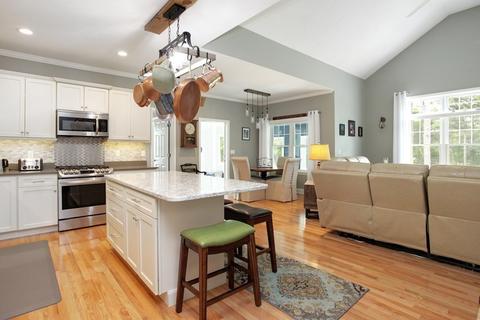 4 Pond View Ter, Wareham, MA 02576 photo 7