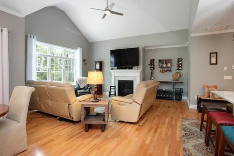 4 Pond View Ter, Wareham, MA 02576 photo 9