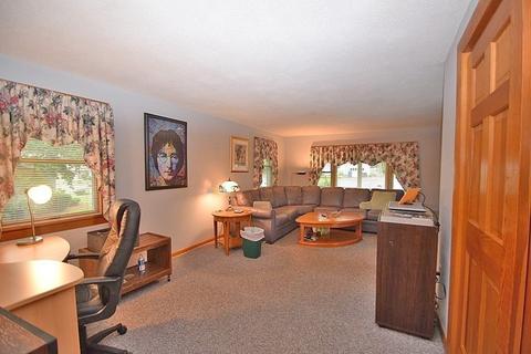 4 Darrell Dr, Randolph, MA 02368 photo 8