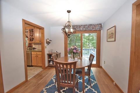 4 Darrell Dr, Randolph, MA 02368 photo 6