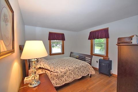 4 Darrell Dr, Randolph, MA 02368 photo 11