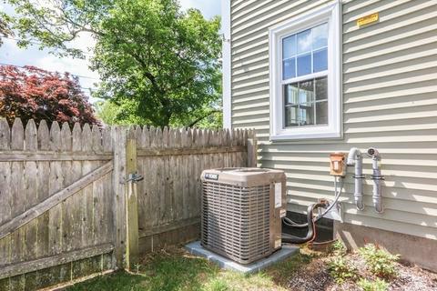 117 Pilgrim Rd, Springfield, MA 01118 photo 41