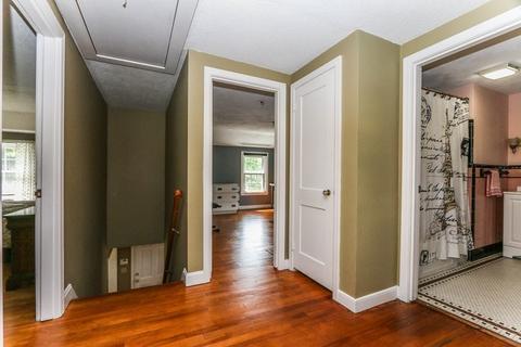 117 Pilgrim Rd, Springfield, MA 01118 photo 18