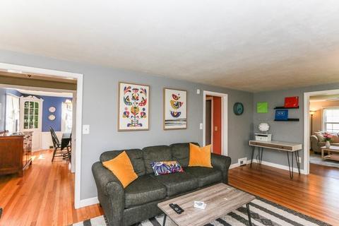 117 Pilgrim Rd, Springfield, MA 01118 photo 10