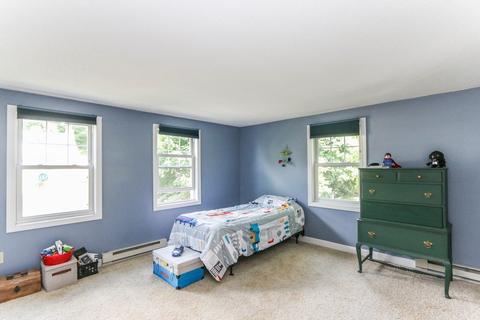 117 Pilgrim Rd, Springfield, MA 01118 photo 27