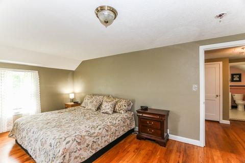117 Pilgrim Rd, Springfield, MA 01118 photo 21