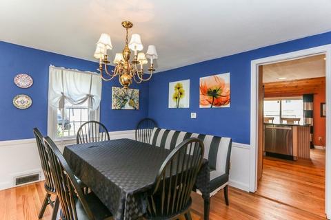 117 Pilgrim Rd, Springfield, MA 01118 photo 13