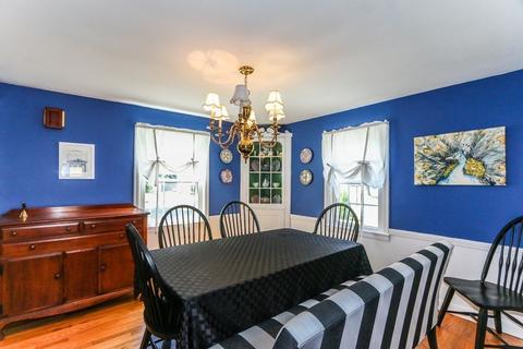 117 Pilgrim Rd, Springfield, MA 01118 photo 12