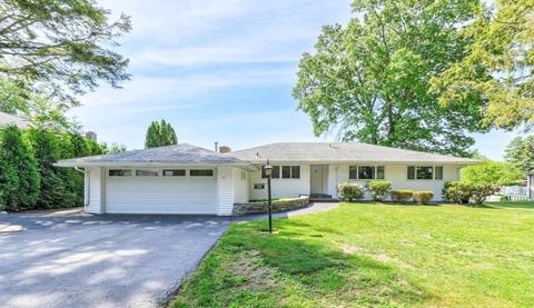 139 S Shore Rd, Webster, MA 01570 photo 5
