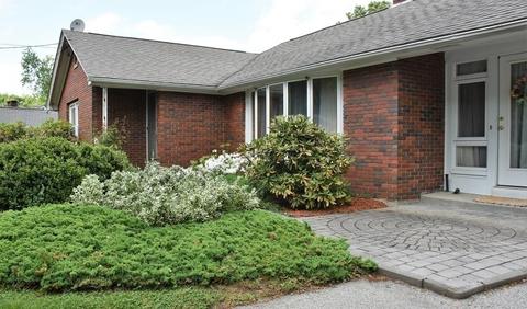 2 Jaybee Ave, Dudley, MA 01571 photo 2