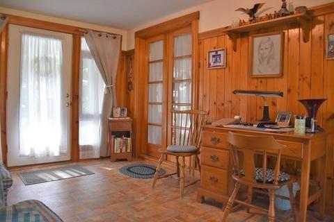 2 Jaybee Ave, Dudley, MA 01571 photo 9