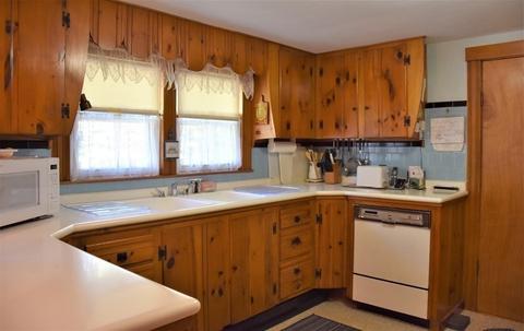 2 Jaybee Ave, Dudley, MA 01571 photo 12