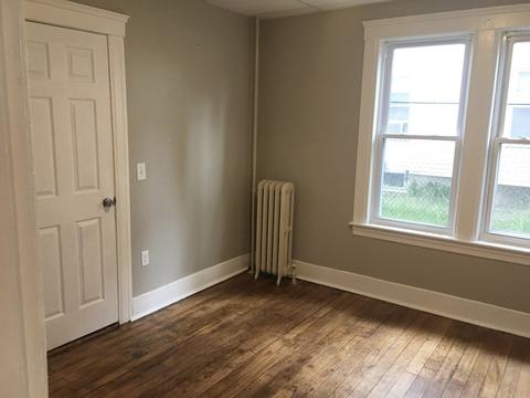 2 Holland Rd, Worcester, MA 01603 photo 13