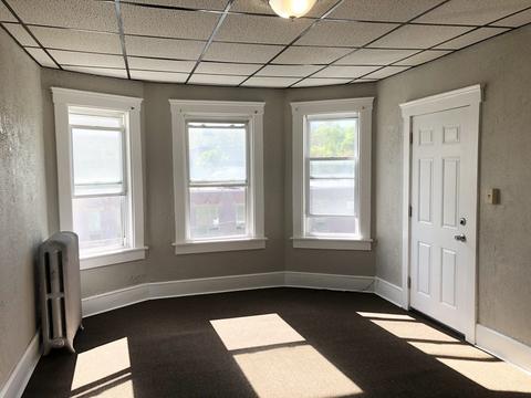 2 Holland Rd, Worcester, MA 01603 photo 32