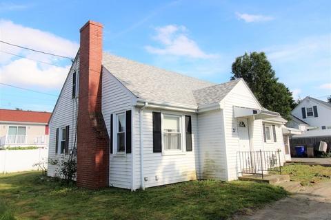 37 Blakely Ct, Fall River, MA 02720 photo 1