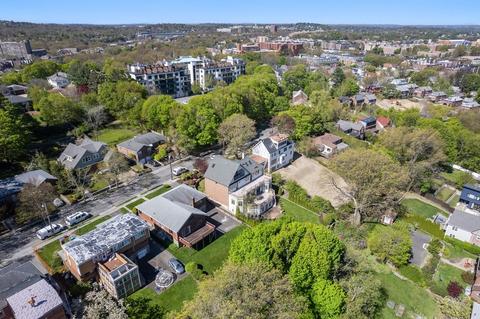 99 Jordan Rd, Brookline, MA 02446 photo 18
