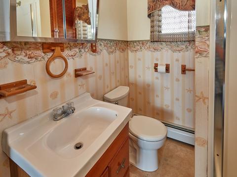553 Charles St, Fall River, MA 02724 photo 24