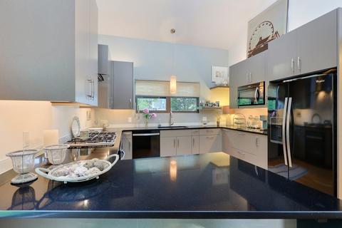 4 Riverview Ave #H, Mashpee, MA 02649 photo 4
