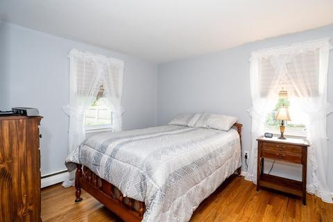 39 Acrebrook Dr, Chicopee, MA 01020 photo 20