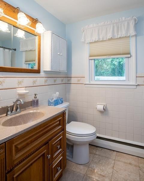 39 Acrebrook Dr, Chicopee, MA 01020 photo 23