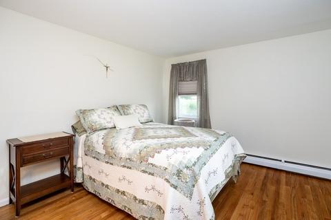 39 Acrebrook Dr, Chicopee, MA 01020 photo 25