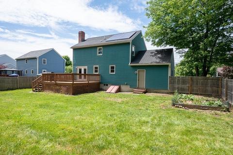 65 Brookside Dr, Gardner, MA 01440 photo 3