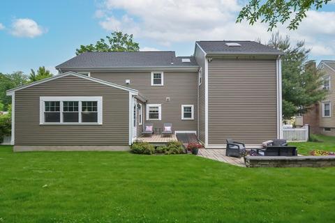 12 Milton Rd, Reading, MA 01867 photo 4