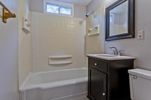108 Webber St, Springfield, MA 01108 photo 16