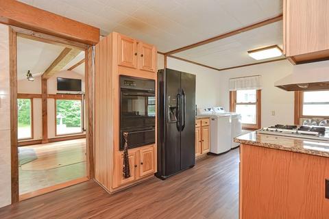 31 Balcom St, Mansfield, MA 02048 photo 9