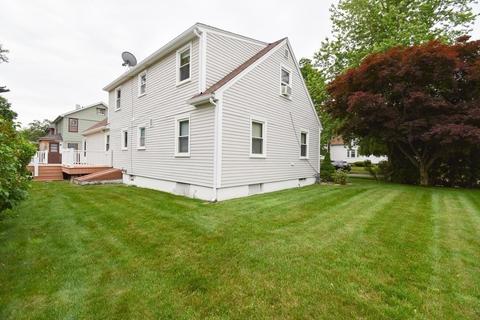 67 Athol St, Springfield, MA 01107 photo 40