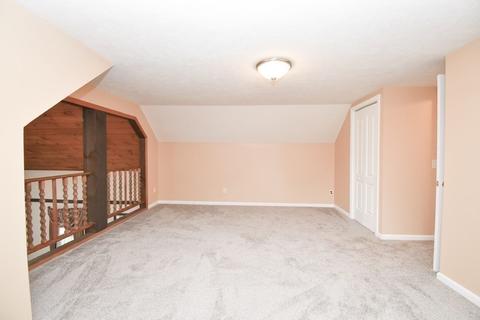 67 Athol St, Springfield, MA 01107 photo 31