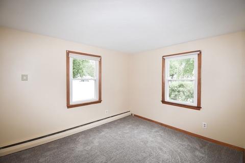67 Athol St, Springfield, MA 01107 photo 25