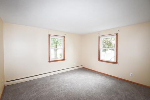 67 Athol St, Springfield, MA 01107 photo 26
