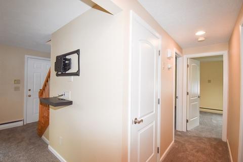 67 Athol St, Springfield, MA 01107 photo 21