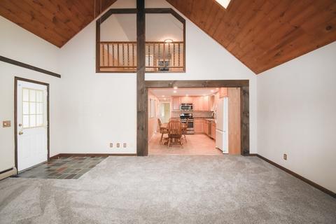 67 Athol St, Springfield, MA 01107 photo 14