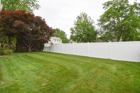 67 Athol St, Springfield, MA 01107 photo 39