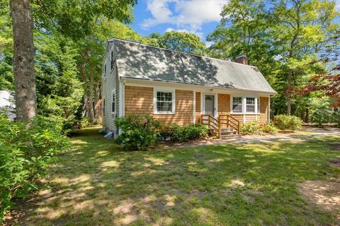 328 Arrowhead Dr, Barnstable, MA 02601 photo 2
