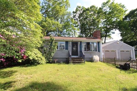 531 Bullock St, Fall River, MA 02720 photo 1