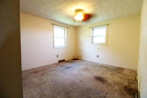 531 Bullock St, Fall River, MA 02720 photo 21
