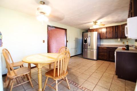 531 Bullock St, Fall River, MA 02720 photo 9