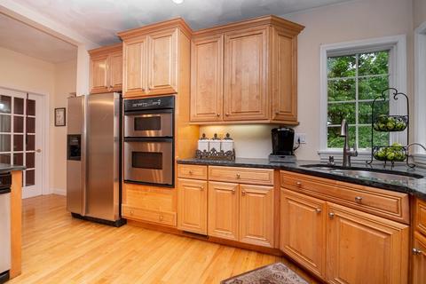 6 Danielle Dr, Danvers, MA 01923 photo 25