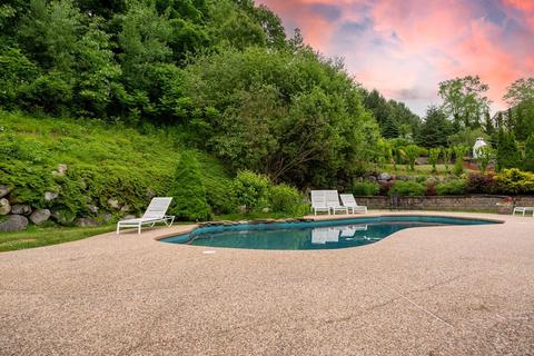 6 Danielle Dr, Danvers, MA 01923 photo 6