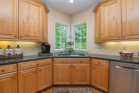 6 Danielle Dr, Danvers, MA 01923 photo 24