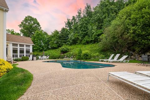 6 Danielle Dr, Danvers, MA 01923 photo 12