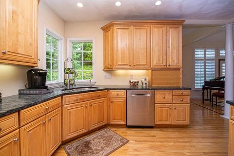 6 Danielle Dr, Danvers, MA 01923 photo 23